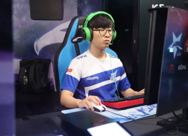 她的成功绝 她的成功绝